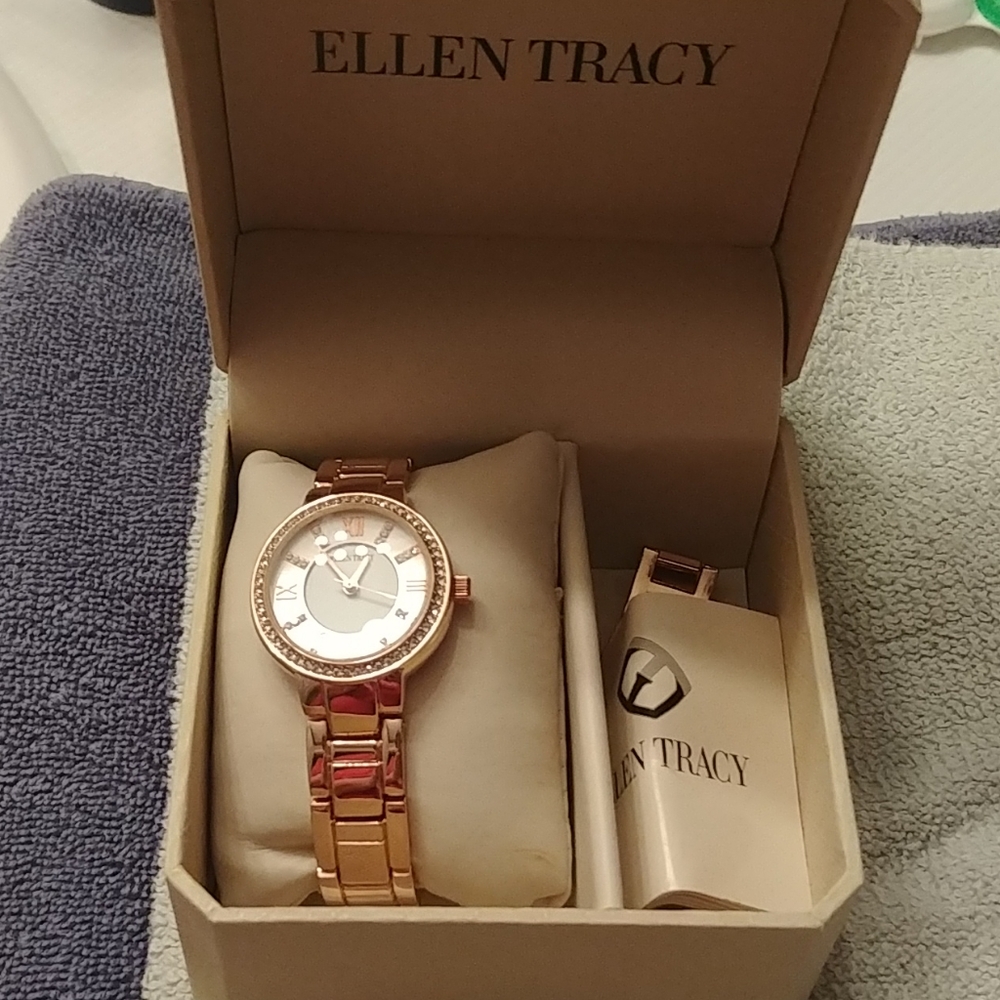 Women's watch